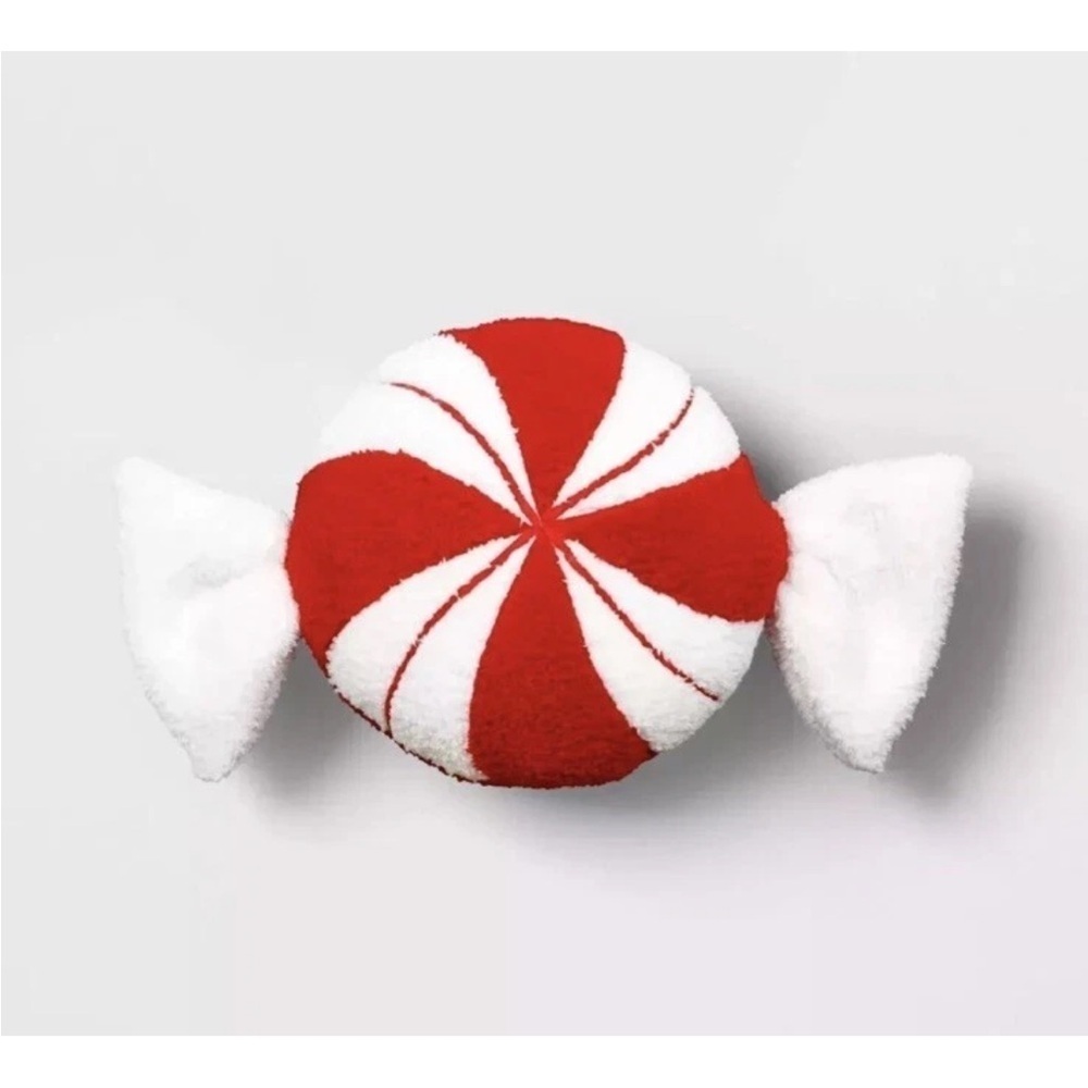 Wondershop Red and White Peppermint Candy Accent Toss Pillow bundle of 2 new